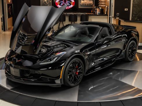 Used 2018 Chevrolet Corvette Z06 RWD image 7