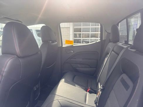 Used 2019 GMC Canyon All Terrain w/ Trailering Package AWD/4WD image 9
