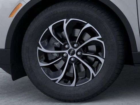 New 2026 Lincoln Nautilus Premier w/ Equipment Group 102A image 19