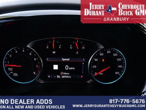 Used 2023 Chevrolet Traverse RS FWD image 11
