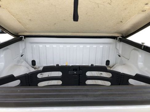 Used 2010 Ford F150 Lariat RWD image 12