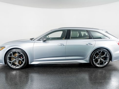 Used 2025 Audi RS 6 performance image 16