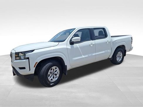 Certified 2024 Nissan Frontier SV RWD image 4