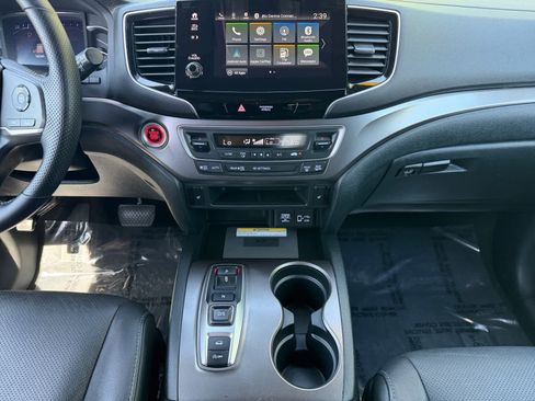 Used 2023 Honda Passport EX-L image 16