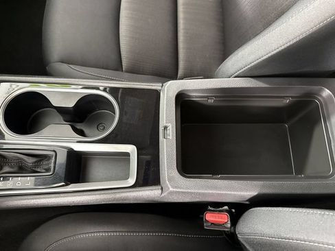 Used 2024 Nissan Altima 2.5 SV FWD image 21