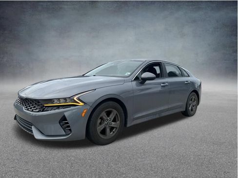 Used 2022 Kia K5 LXS FWD image 3
