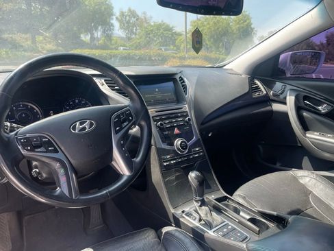 Used 2016 Hyundai Azera Limited FWD image 12