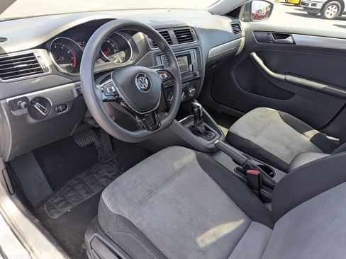Used 2017 Volkswagen Jetta S FWD image 23