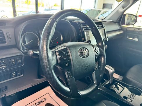 Used 2024 Toyota 4Runner TRD Off-Road Premium w/ Moonroof Package image 23