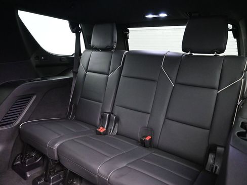 Used 2023 Cadillac Escalade Sport AWD/4WD image 31