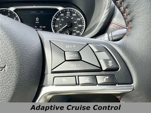 Certified 2025 Nissan Sentra SR w/ SR Premium Package FWD image 6