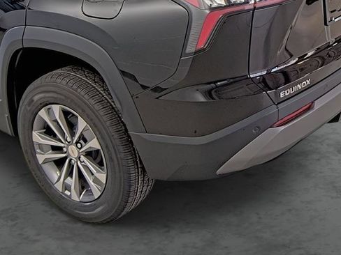 New 2026 Chevrolet Equinox LT w/ Convenience Package II image 9