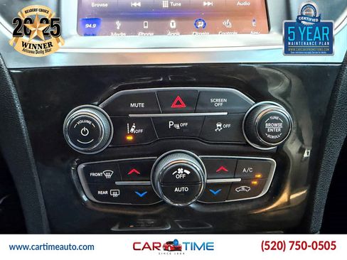 Used 2019 Chrysler 300 Limited w/ Safetytec Plus Group RWD image 13
