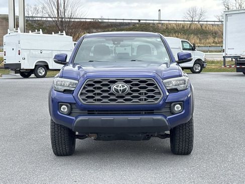 Used 2022 Toyota Tacoma TRD Off-Road image 29
