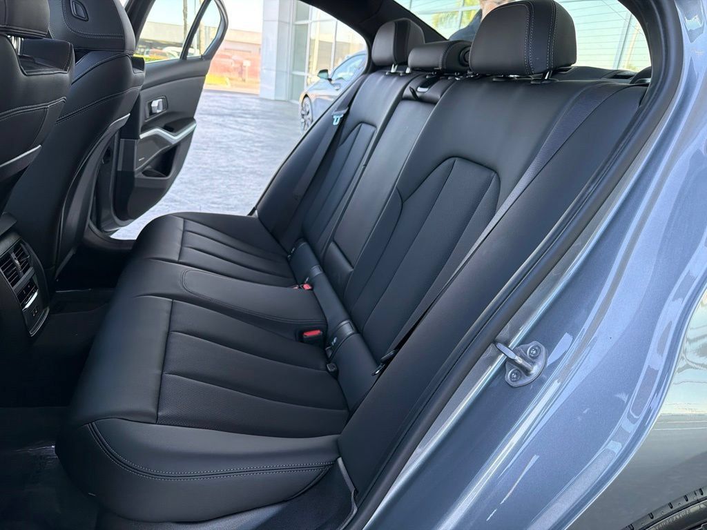 Used 2026 BMW M340i w/ Premium Package RWD image 13