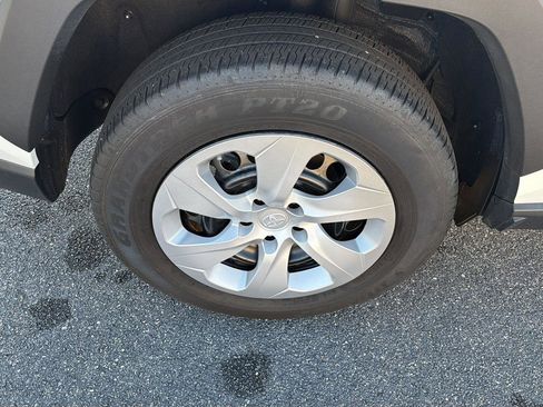 Certified 2024 Toyota RAV4 LE FWD image 36