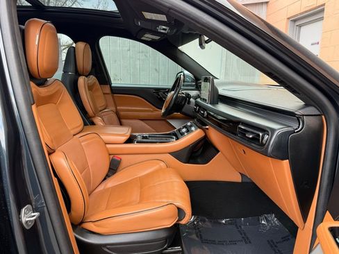 Used 2021 Lincoln Aviator Black Label w/ Dynamic Handling Package image 24