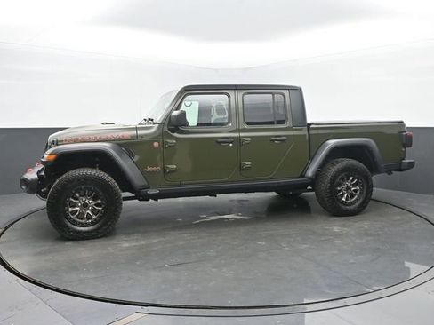 Used 2022 Jeep Gladiator Mojave w/ Dual Top Group AWD/4WD image 2
