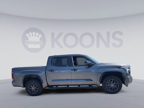 Used 2023 Toyota Tundra Platinum AWD/4WD image 2