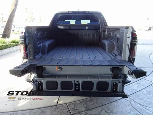 New 2026 GMC Sierra EV Elevation image 9