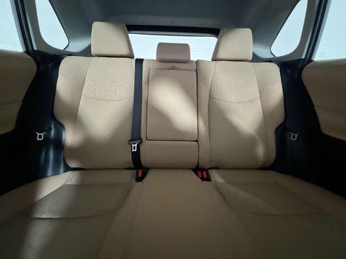 Used 2025 Toyota RAV4 XLE w/ Convenience Package FWD image 32