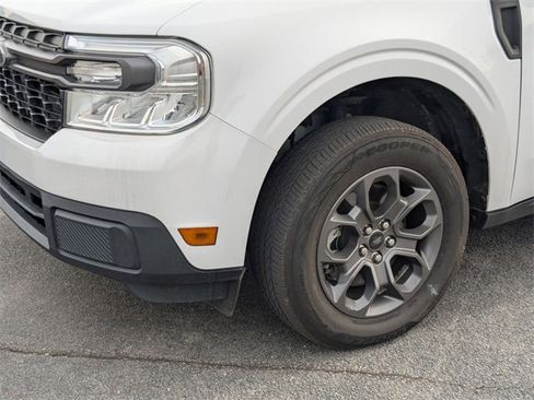 Used 2022 Ford Maverick XLT image 8