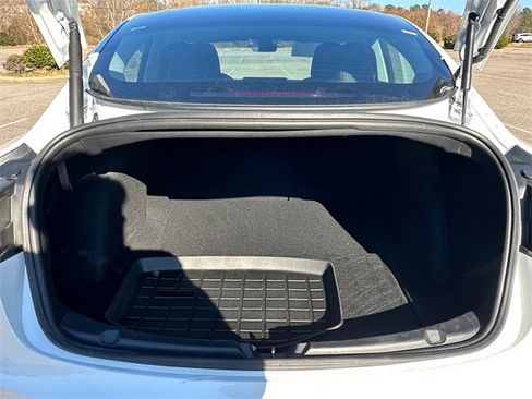 Used 2022 Tesla Model 3 Long Range image 29