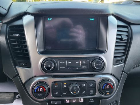 Used 2020 Chevrolet Tahoe LT AWD/4WD image 27