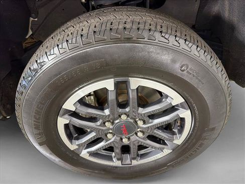 Used 2024 Toyota Tacoma TRD Sport AWD/4WD image 12
