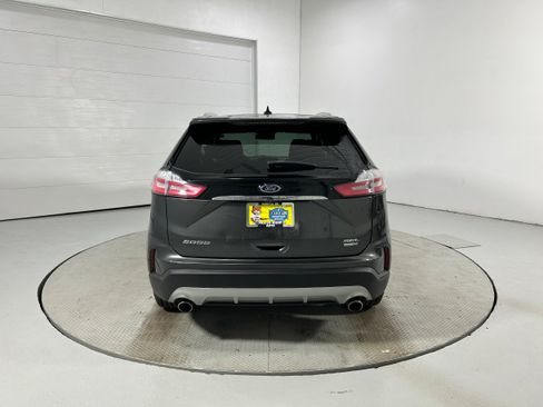 Used 2020 Ford Edge SEL w/ Cold Weather Package AWD/4WD image 30