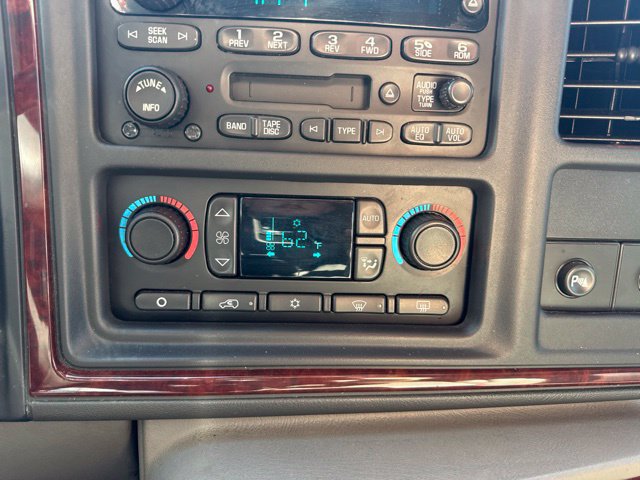 Used 2005 Cadillac Escalade 2WD image 17