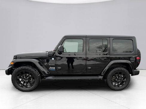 Used 2021 Jeep Wrangler Unlimited Sahara w/ Cold Weather Group image 7