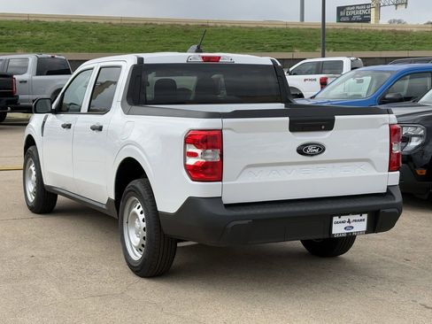 New 2025 Ford Maverick XL w/ Equipment Group 101A image 37