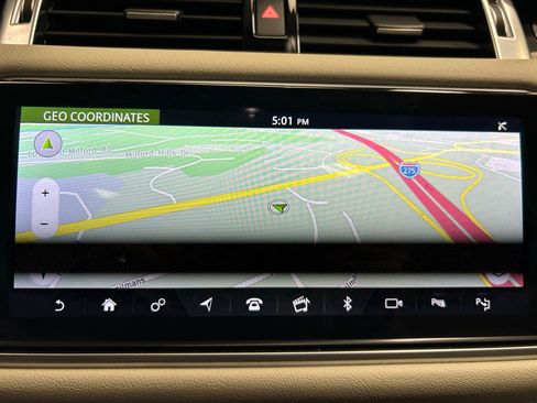 Used 2020 Land Rover Range Rover Sport HSE image 20