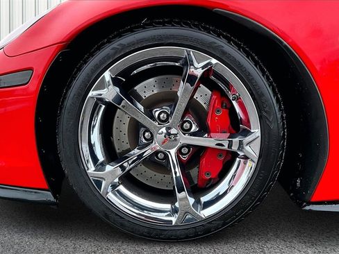 Used 2013 Chevrolet Corvette Grand Sport w/ 3LT Preferred Equipment Group image 28