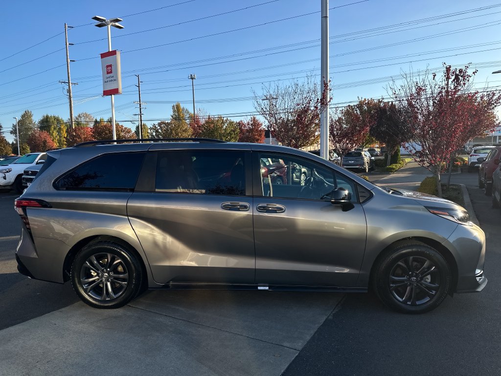 Certified 2026 Toyota Sienna XSE AWD/4WD image 6