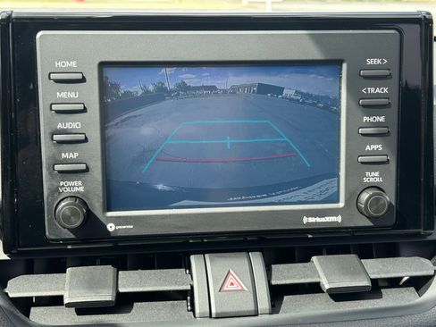 Used 2022 Toyota RAV4 SE w/ Convenience Package AWD/4WD image 21