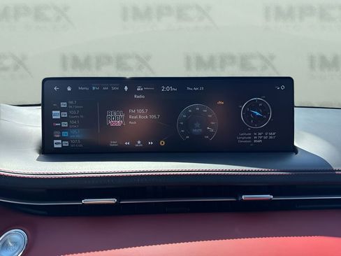 Used 2025 Genesis GV70 3.5T Sport w/ Sport Advanced Package image 22