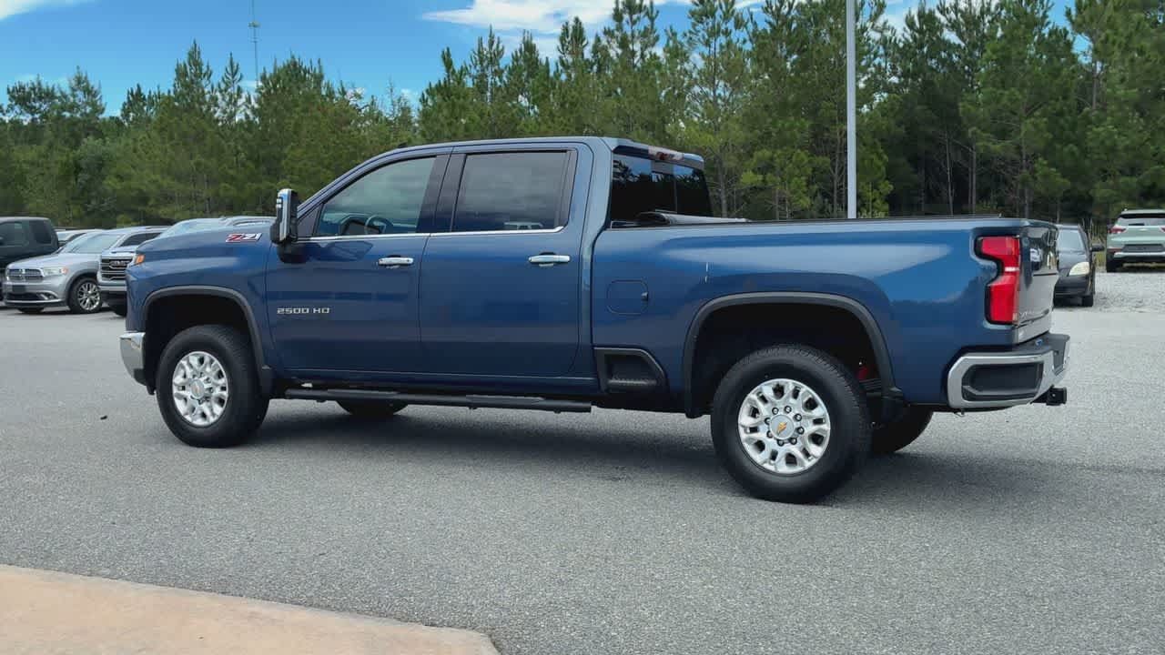 Used 2024 Chevrolet Silverado 2500 LTZ w/ LTZ Plus Package AWD/4WD image 6