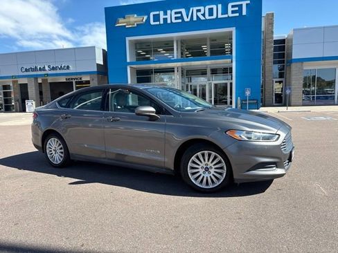Used 2014 Ford Fusion S FWD image 1