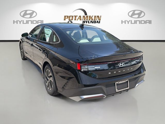 New 2026 Hyundai Sonata Blue FWD image 7