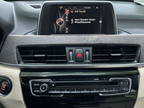 Used 2016 BMW X1 xDrive28i w/ Premium Package image 21