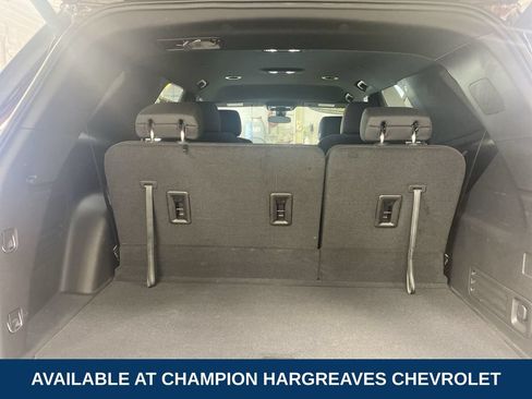 Certified 2023 Chevrolet Traverse LT FWD image 34