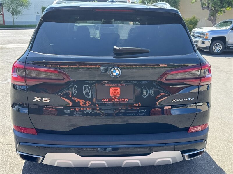 Used 2023 BMW X5 xDrive45e AWD/4WD image 13