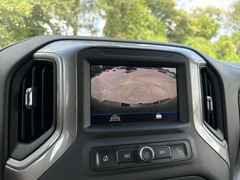 Used 2020 Chevrolet Silverado 2500 Custom w/ Custom Value Package AWD/4WD image 25