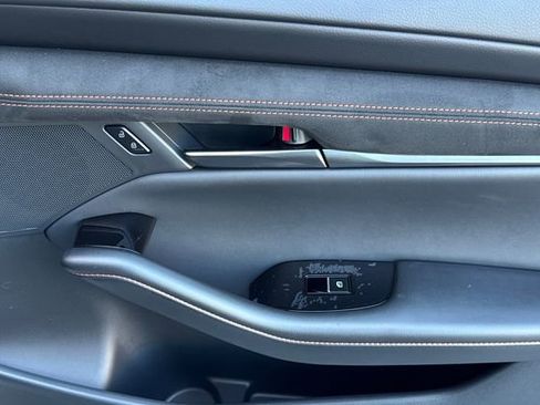 New 2025 MAZDA MAZDA3 Carbon image 19