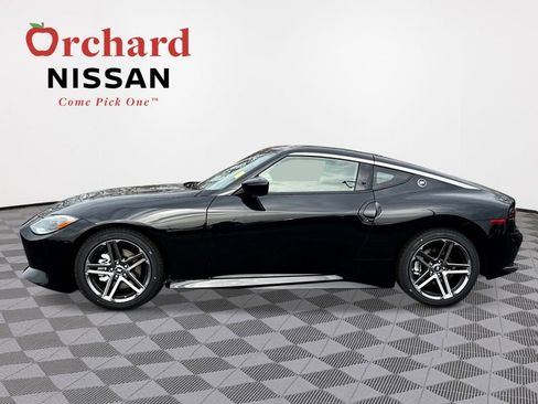 New 2026 Nissan Z Sport w/ Floor Mat Package RWD image 2