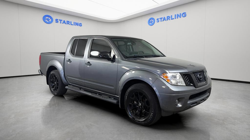 Used 2020 Nissan Frontier SV w/ Midnight Edition Floor Mats RWD image 14