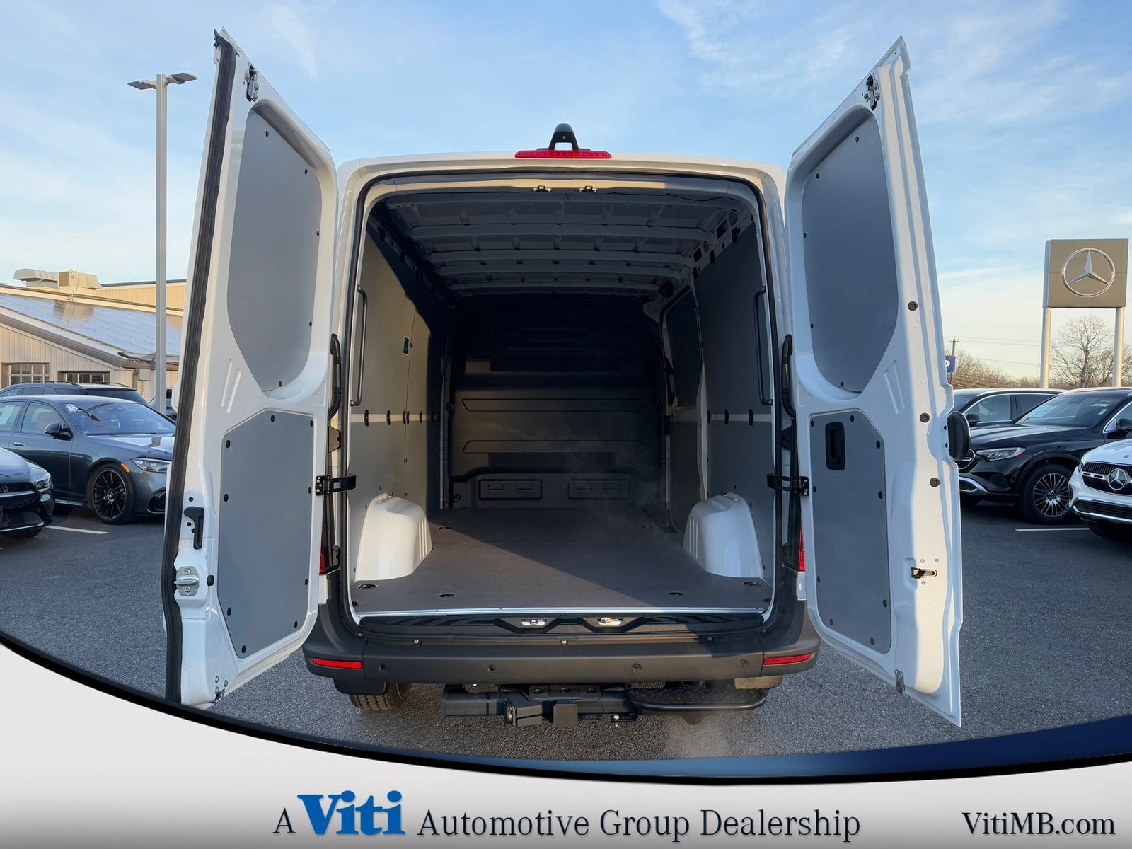 Used 2026 Mercedes-Benz Sprinter 2500 image 17