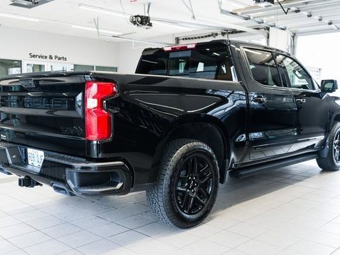 Used 2025 Chevrolet Silverado 1500 High Country w/ Midnight Edition image 6